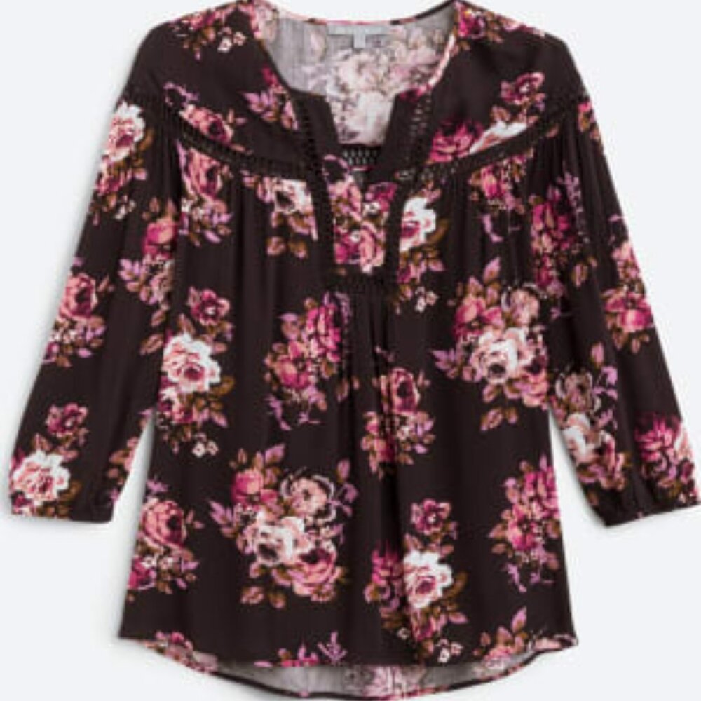 Daniel Rainn Gardenia Crochet Detail Top